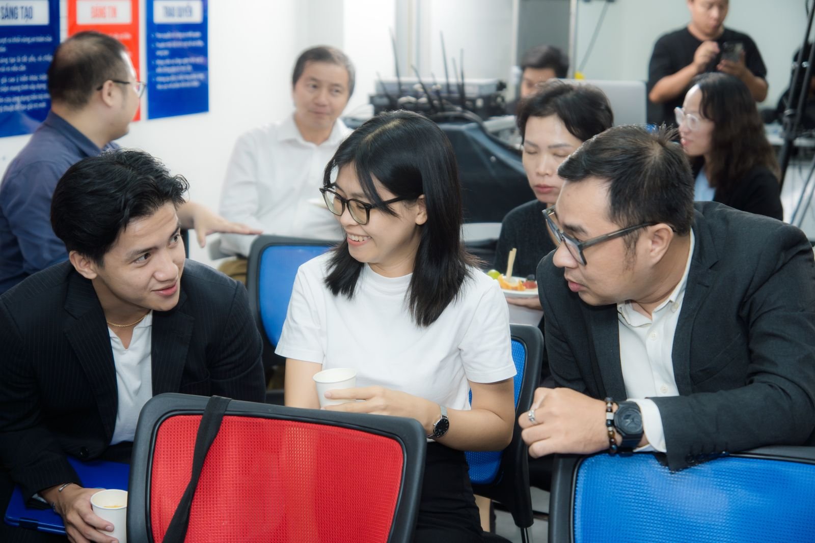 Phiên làm việc cùng đội ngũ doanh nghiệp