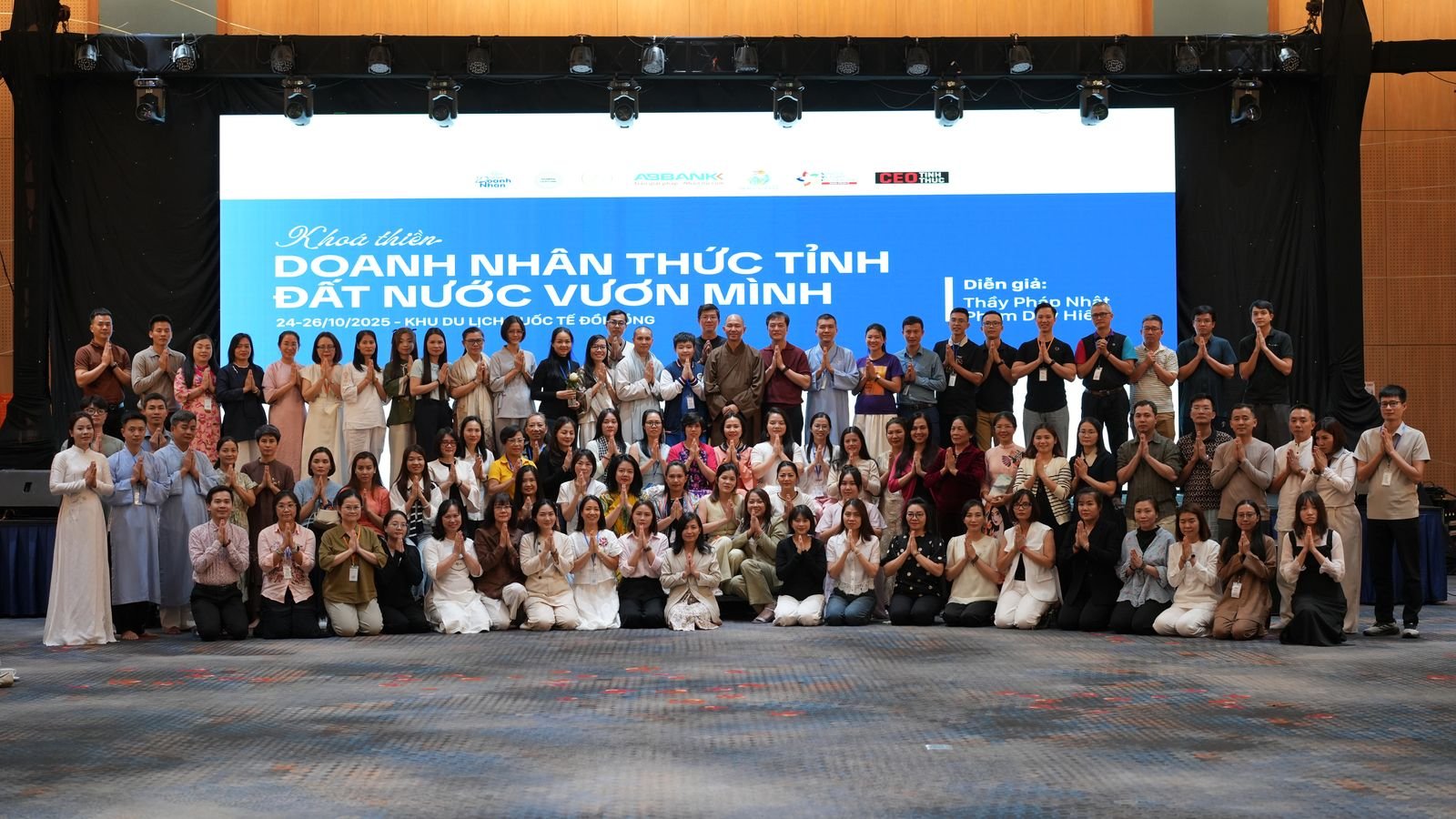 Khóa thiền Lãnh đạo tỉnh thức — ảnh 1