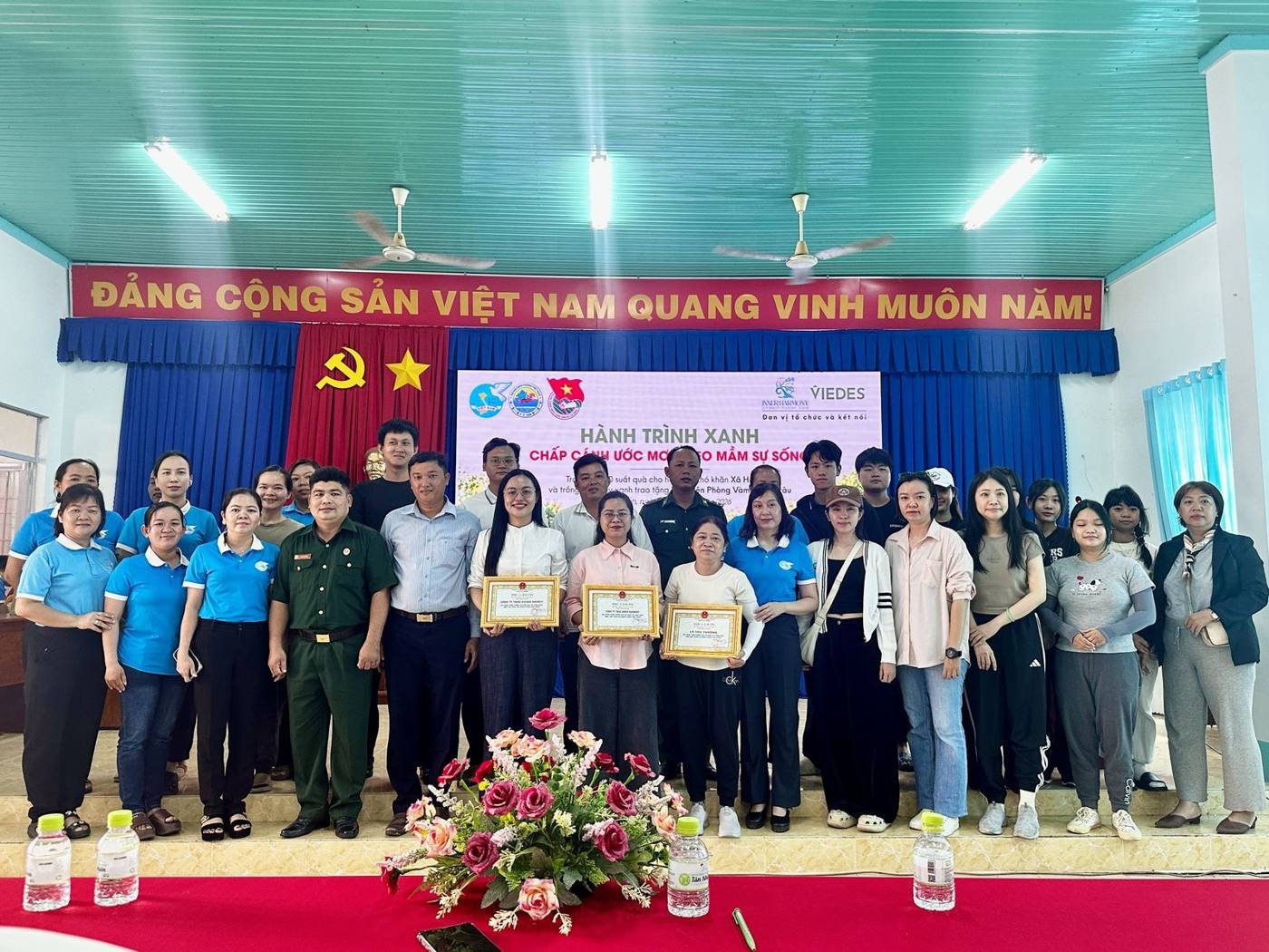 Hành trình xanh · Chắp cánh ước mơ, gieo mầm sự sống — ảnh 1